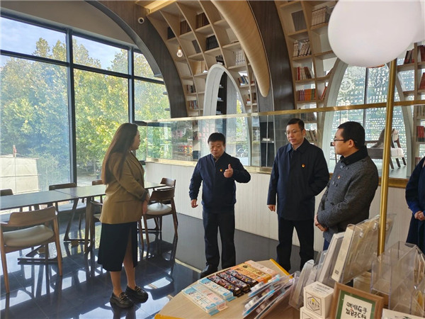 市國(guó)資委黨委書(shū)記、主任朱平生到市古鎮(zhèn)商旅文公司調(diào)研